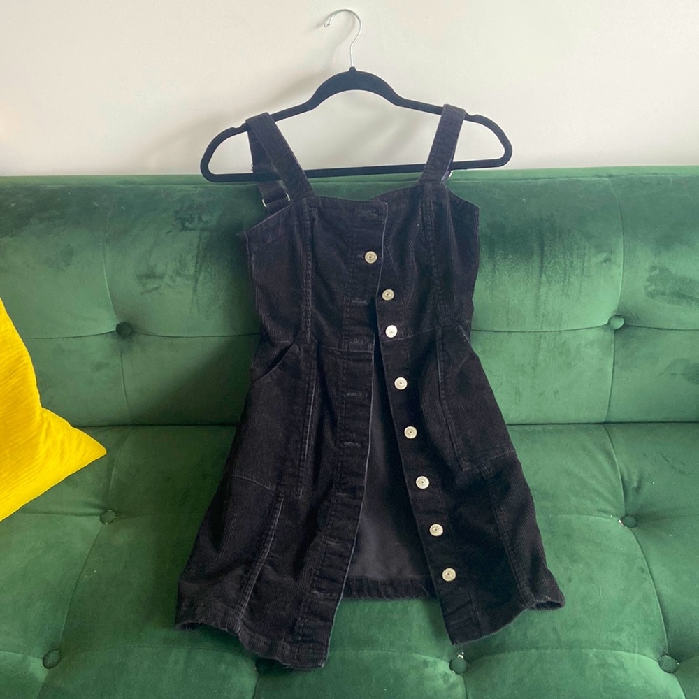 DIVIDED 0 corduroy dress with pockets
